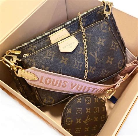 cheap fake louis vuitton handbags uk|louis vuitton handbag copies.